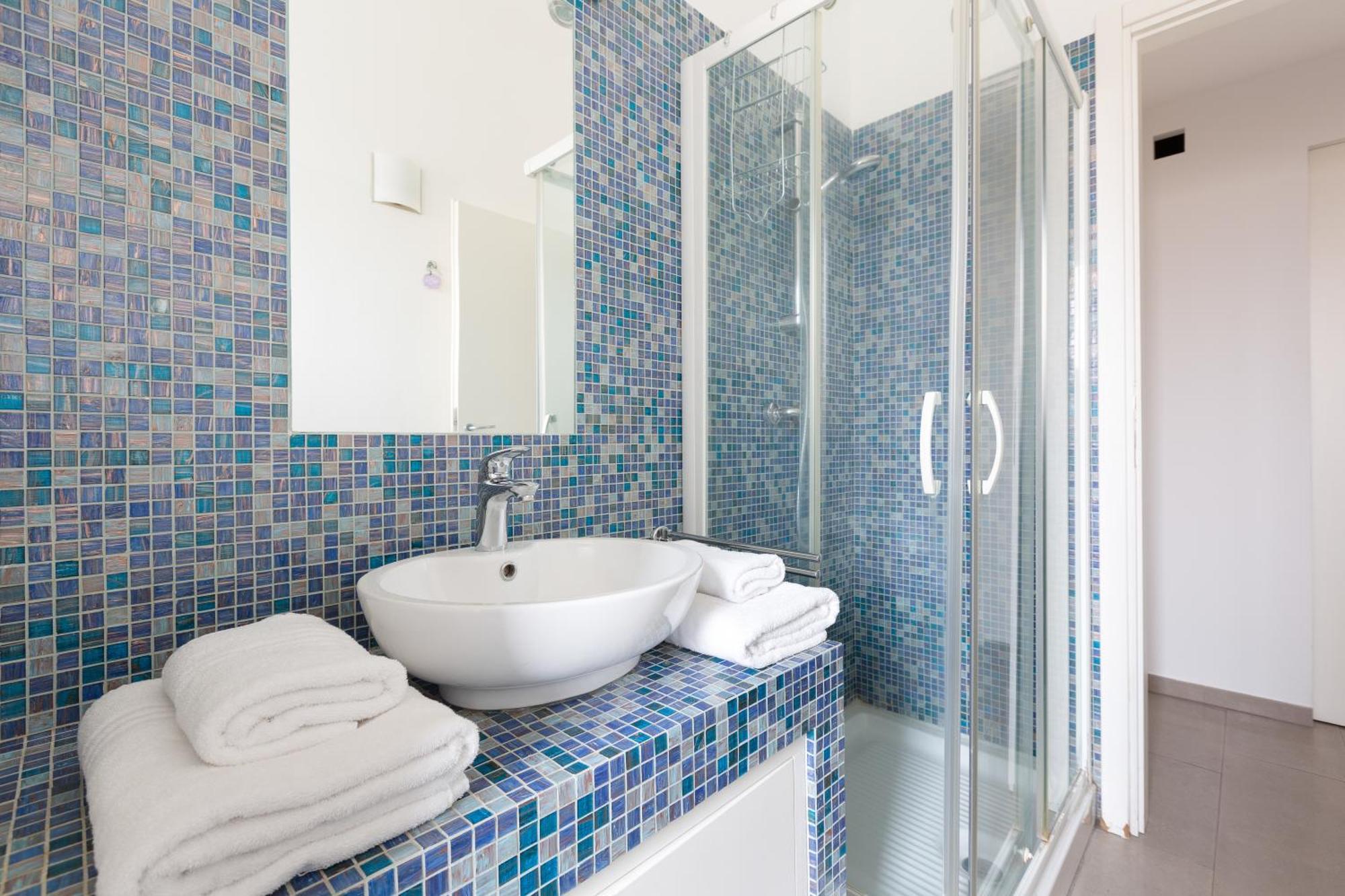 Апартаменты Cozy Apt With Balcony - Mm2 Sant'Agostino Милан Экстерьер фото